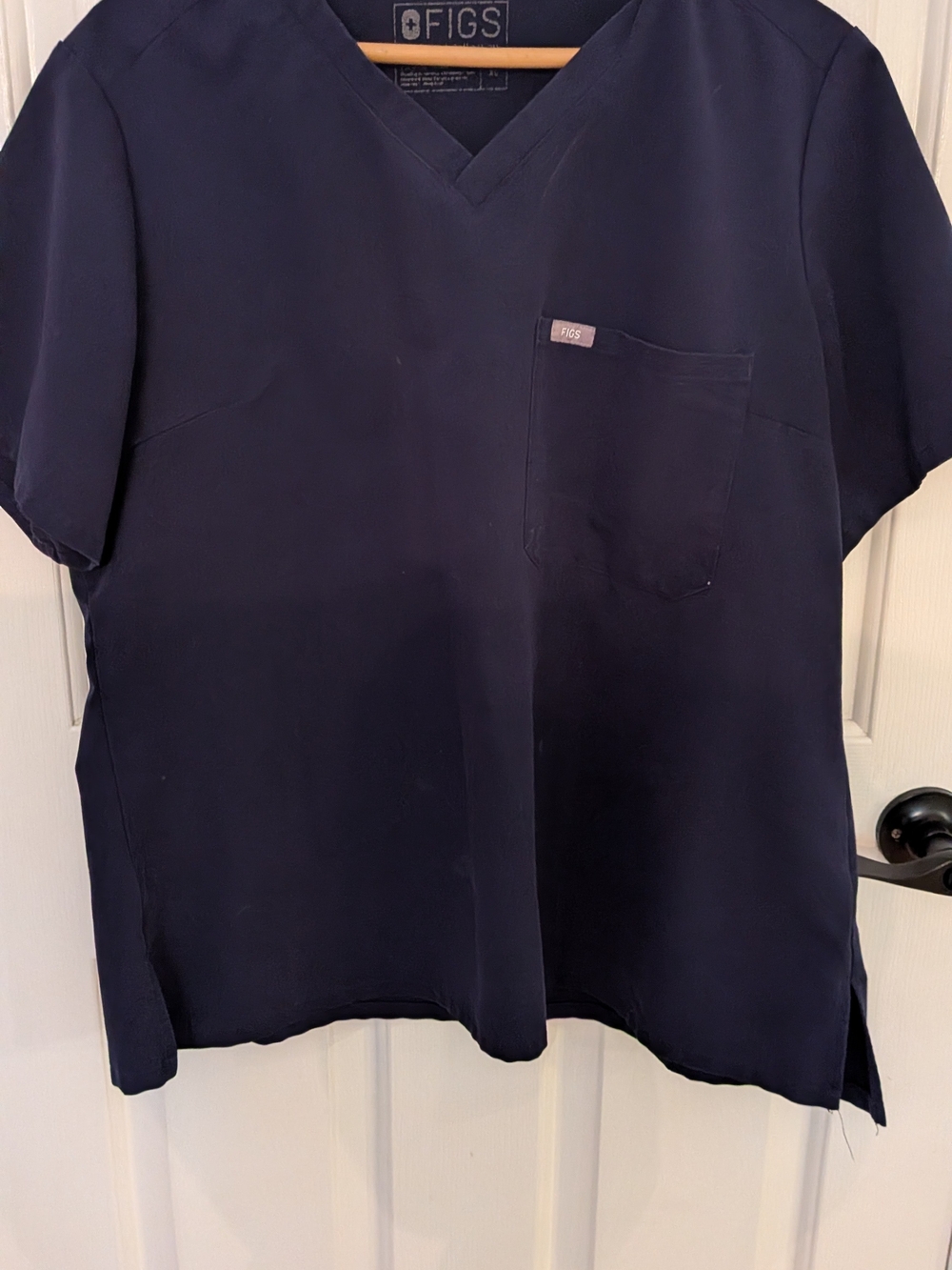 Figs Navy Blue Women's Short Sleeve V-Neck Top in Navy